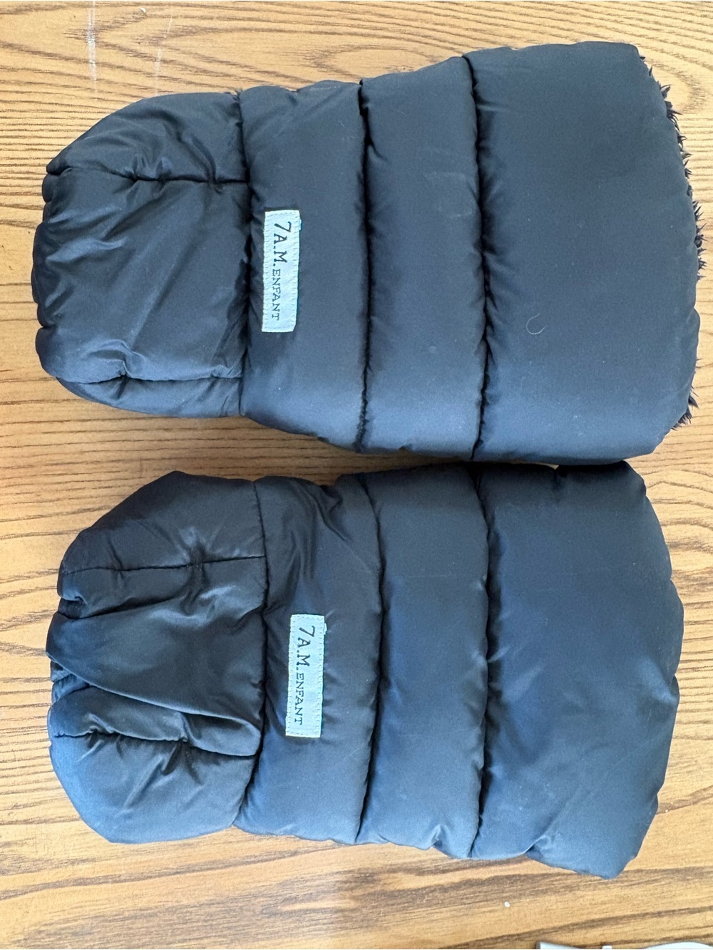 7AM Enfant Black Puffer Mittens for Women